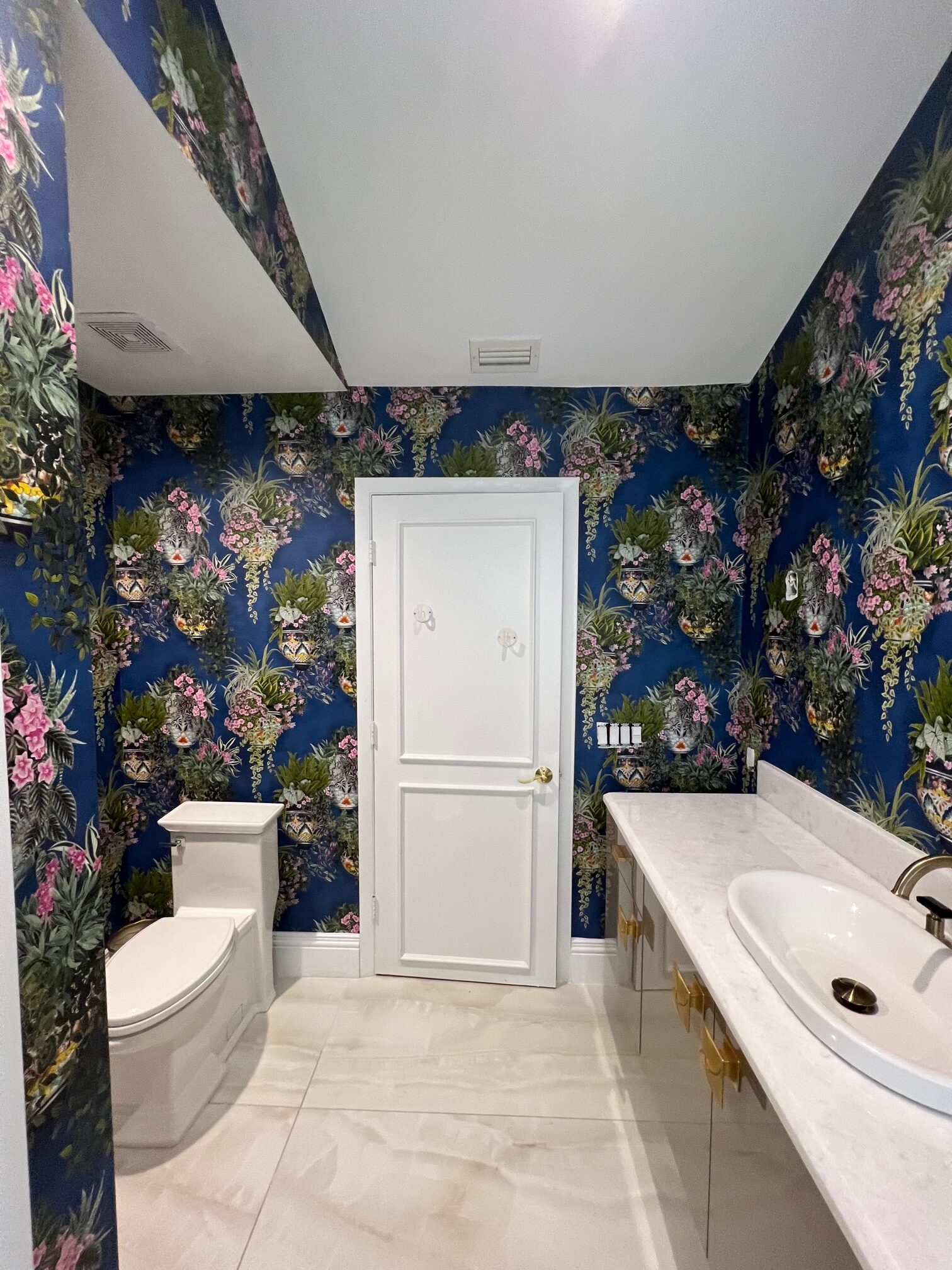 Professional wallpaper installation in luxury Aventura high-rise condominium